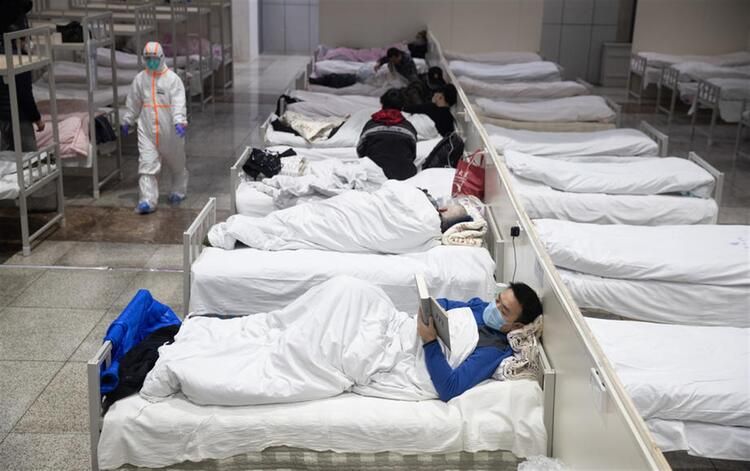 Çində koronavirusa görə yaradılan xəstəxanalar vəziyyət yaxşılaşdığı üçün bağlanır