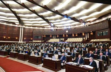Milli Məclisin yeni tərkibdə ilk iclası keçirilib, Prezident iclasda iştirak edib - YENİLƏNİB-2