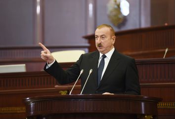 Milli Məclisin yeni tərkibdə ilk iclası keçirilib, Prezident iclasda iştirak edib - YENİLƏNİB-2
