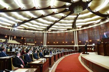 Milli Məclisin yeni tərkibdə ilk iclası keçirilib, Prezident iclasda iştirak edib - YENİLƏNİB-2
