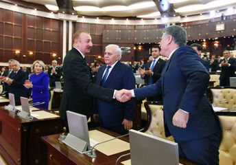 Milli Məclisin yeni tərkibdə ilk iclası keçirilib, Prezident iclasda iştirak edib - YENİLƏNİB-2