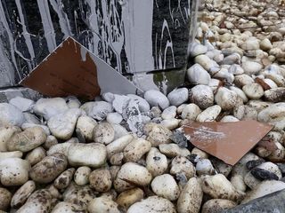Paşinyanın Belçikaya səfəri zamanı Natəvanın abidəsinə qarşı vandalizm törədilib, cinayət işi başlanıb - FOTO