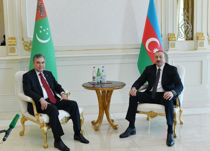 President Ilham Aliyev and President Gurbanguly Berdimuhamedov held one-on-one meeting - UPDATED