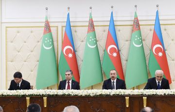 Azərbaycan-Türkmənistan sənədləri imzalanıb  - YENİLƏNİB