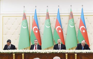 Azərbaycan-Türkmənistan sənədləri imzalanıb  - YENİLƏNİB