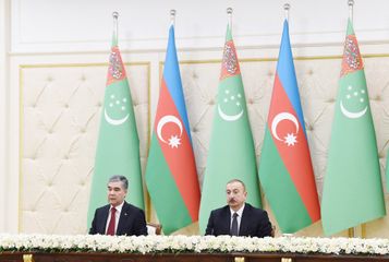 Azərbaycan və Türkmənistan prezidentləri mətbuata bəyanatlarla çıxış ediblər - YENİLƏNİB