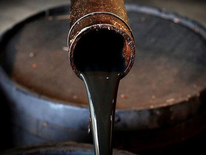 Price of Azeri Light oil decreases