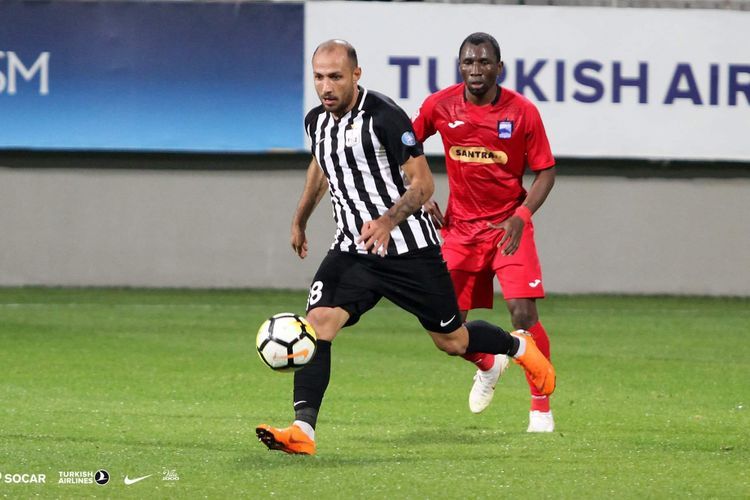 "Neftçi"nin futbolçusu: "Panikaya düşməkdənsə, yaxşı olardı ki, virusa qarşı mübarizə aparaq" - MÜSAHİBƏ