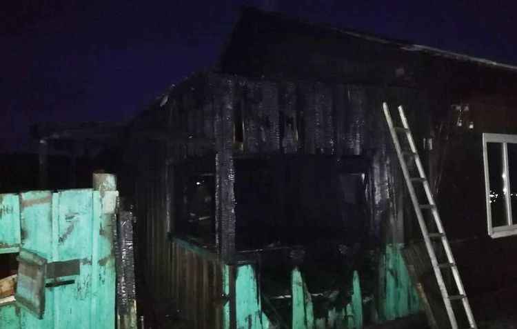 Seven people, including four children died in  fire near Russia