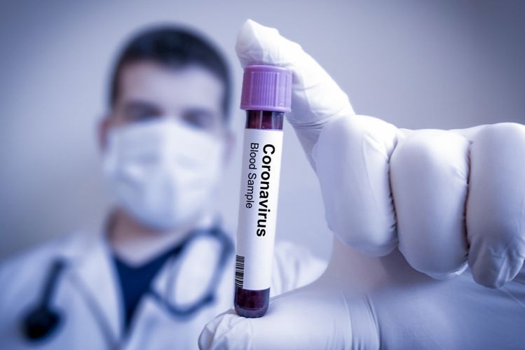 Azerbaijani cured of coronavirus discharged from hospital in Georgia