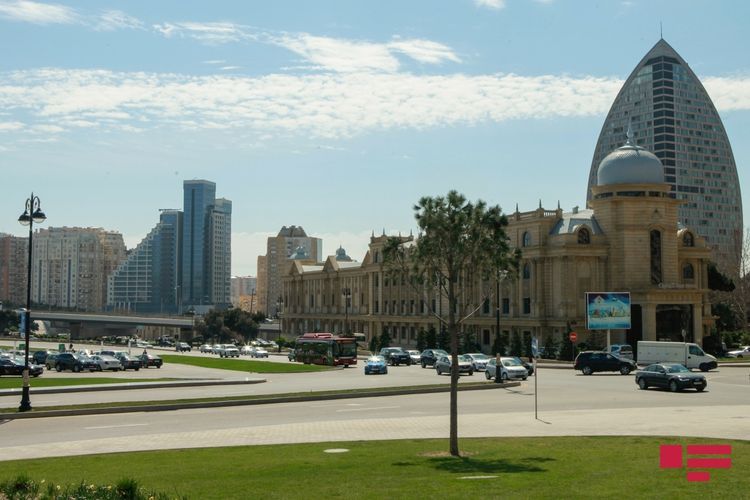 Депутат: Закрытие въезда в Баку и выезда недопустимо
