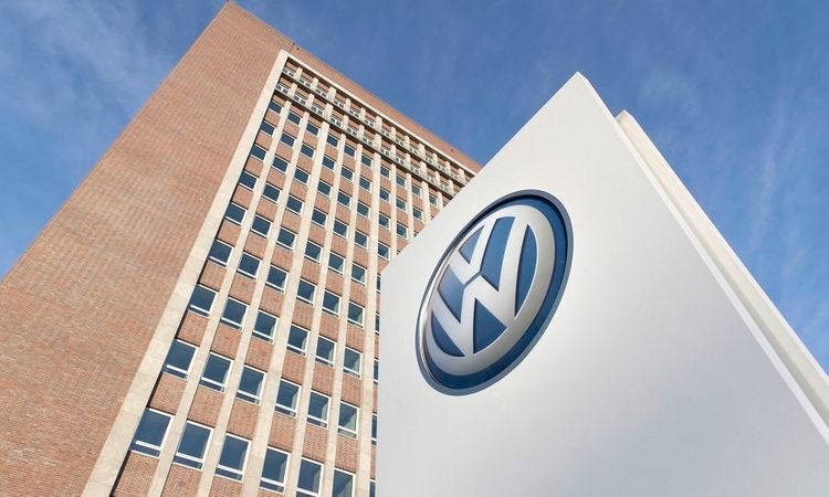 Volkswagen starts shutting down production in Europe in face of coronavirus