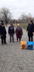 Samuxda polis şəhid ailələrinə bayram sovqatı paylayıb - FOTO