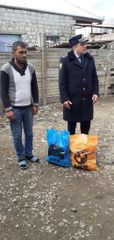 Samuxda polis şəhid ailələrinə bayram sovqatı paylayıb - FOTO