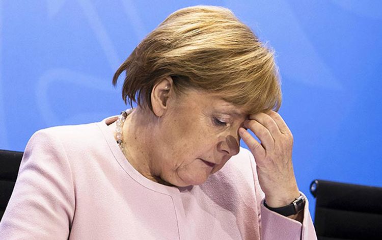 Angela Merkel koronavirus şübhəsi ilə karantinə alınıb