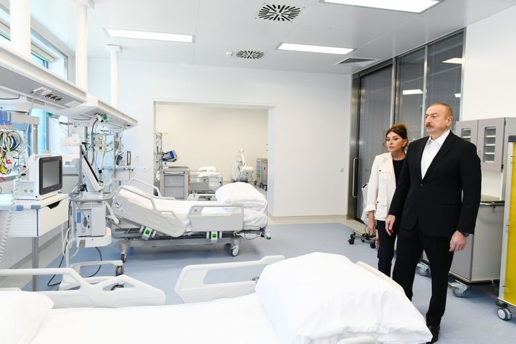 Президент Ильхам Алиев принял участие в открытии медицинского учреждения «Ени клиника» в Баку - ОБНОВЛЕНО-1