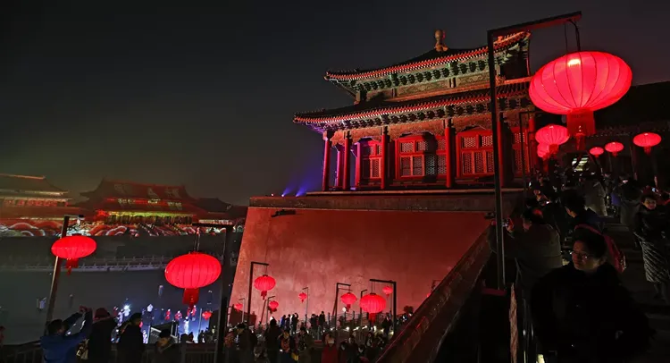 Beijing marks Earth hour, turning off lights for 60 minutes