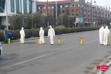 Sumqayıtın küçə və prospektləri yuyucu məhlullarla yuyulur - FOTO