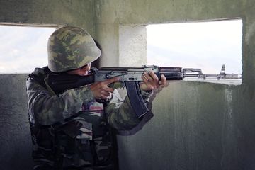 Əlahiddə Ümumqoşun Ordunun dağlıq şəraitdə yerləşən bölmələrində möhkəm müdafiə potensialı yaradılıb