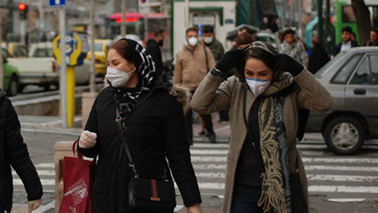 В Иране обязали самоизолироваться заболевших коронавирусом