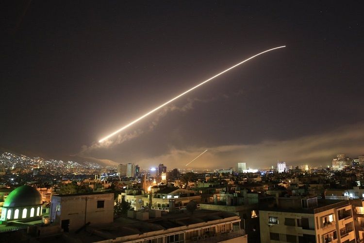 İsrail Suriya ərazisini raket zərbələrinə məruz qoyub