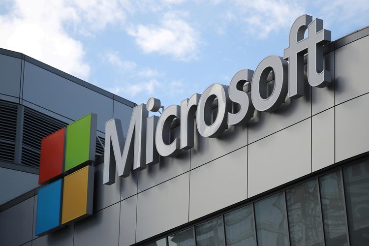 "Microsoft"un Azərbaycanda bazar payı azalıb
