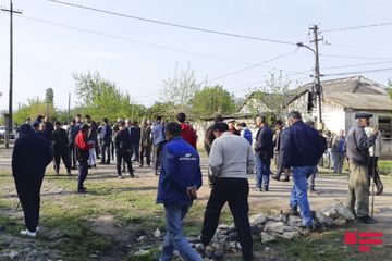 Gürcüstanda azərbaycanlılar etiraz aksiyası keçiriblər    