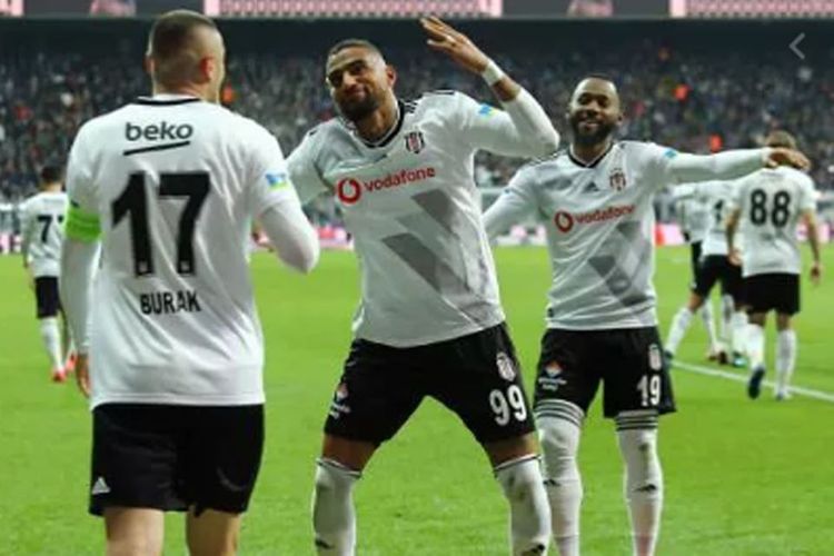 “Beşiktaş” daha bir əcnəbi futbolçusu ilə vidalaşacaq