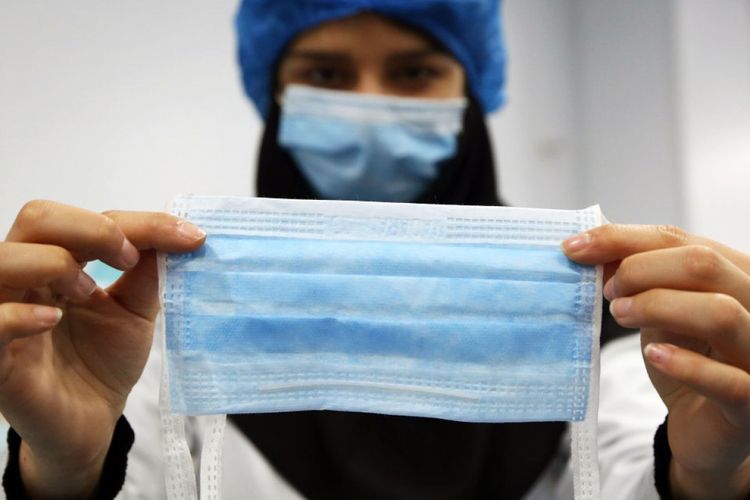 Çin Rusiyaya 158 milyondan çox tibbi maska göndərib