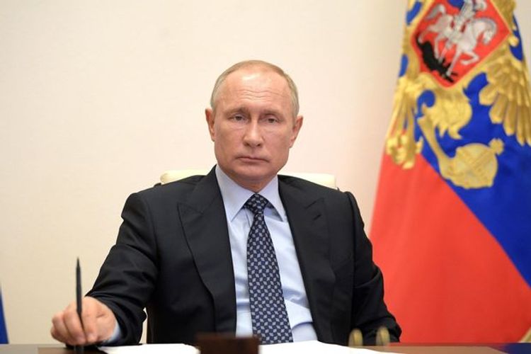 Russian President Putin discusses timeline of easing COVID-19 restrictions with gov