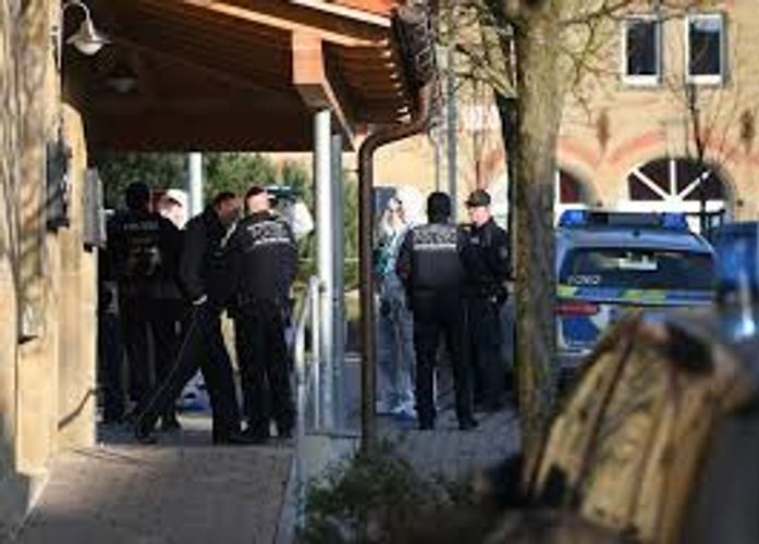 Four people hurt in stabbing near Frankfurt, two suspects held