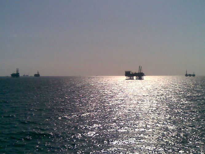SOCAR: Bodies of two oil workers, got lost during crash in Gunashli field in Caspian Sea, found