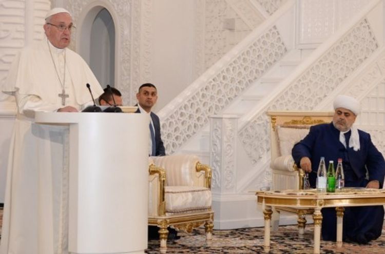President of Pontifical Council for Inter-religious Dialogue refers to Rome Pope’s speech at Heydar Aliyev Mosque in his address regarding Ramadan