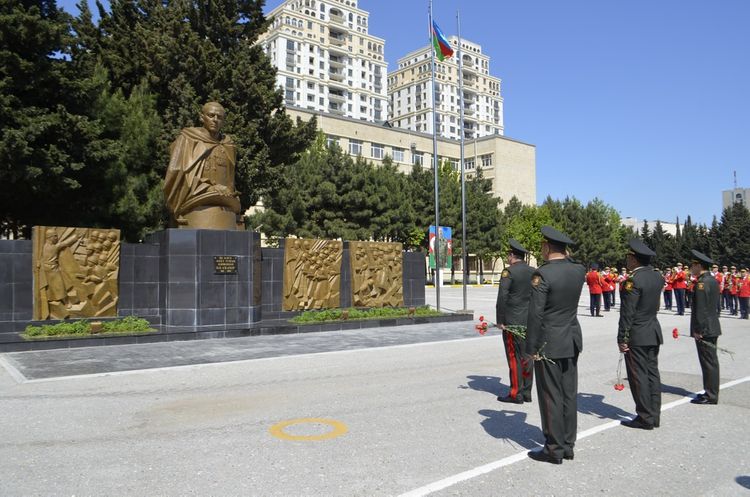 Memory of compatriots who died during the Great Patriotic War was honored in Baku