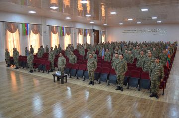 Bakıda Böyük Vətən müharibəsində həlak olanların xatirəsi yad edilib - FOTO