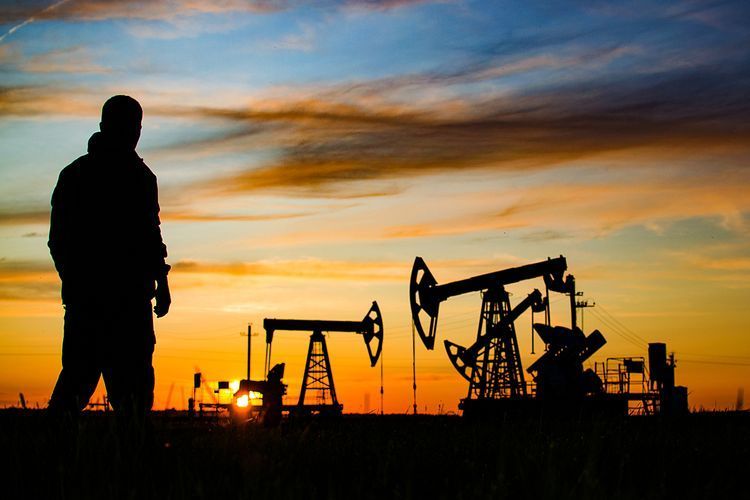 Azerbaijani oil price increased by 47% during week