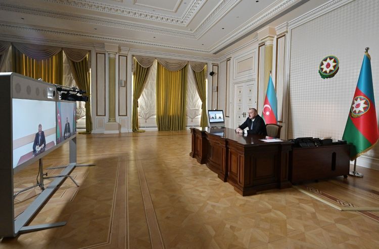 Президент Ильхам Алиев: Как мне сообщили, при распределении квартир порой у переселенцев брали деньги