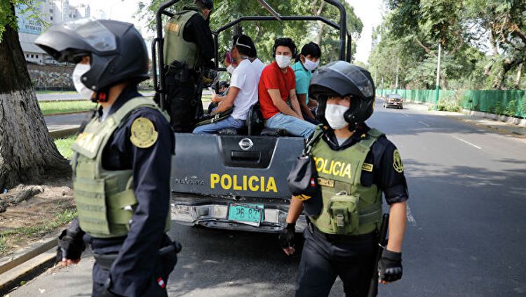 В Перу около 90 полицейских и военных умерли из-за COVID-19