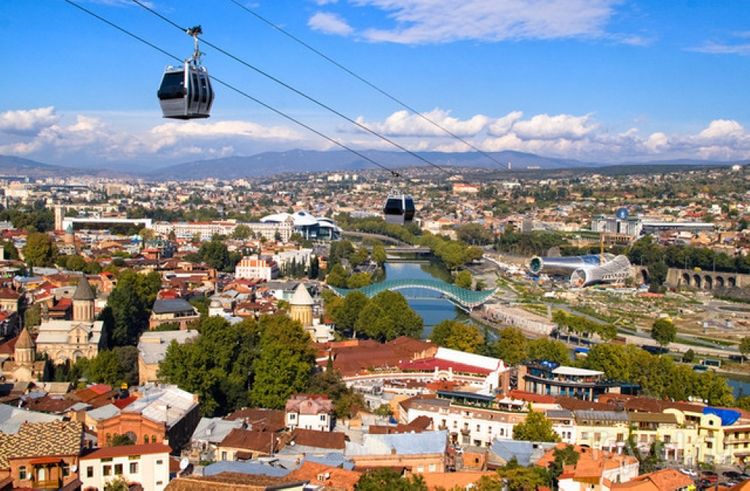 Gürcüstanın turizm gəlirləri 65% azalacaq