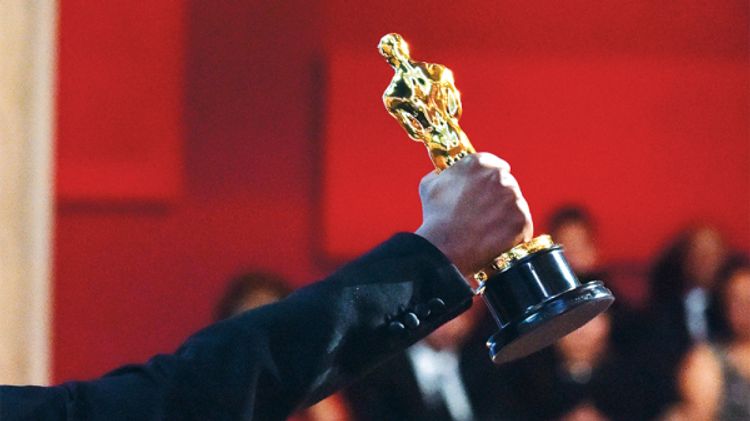 Film Academy considering postponing 2021 Oscars