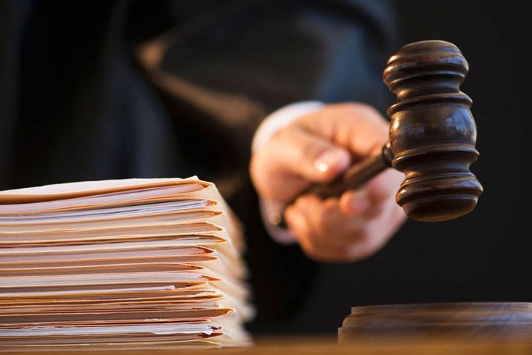 Обнародовано количество обращений в административные и коммерческие суды