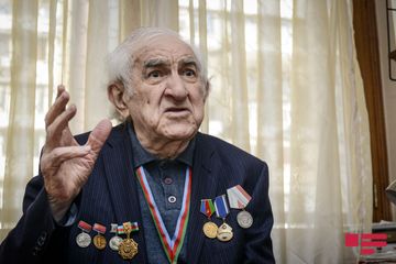 Bəstəkar Tofiq Bakıxanov: “Vaxtında atam da bu familiyaya görə əziyyət çəkmişdi” - MÜSAHİBƏ