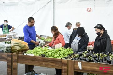 Bakının üç rayonunda Ramazan yarmarkası açılıb 