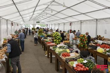 Bakının üç rayonunda Ramazan yarmarkası açılıb 