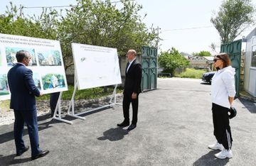 Prezident İlham Əliyev Şamaxıda Pirsaat Baba ziyarətgahının yenidən qurulması çərçivəsində görülən işlərlə tanış olub - YENİLƏNİB