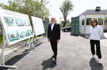 Prezident İlham Əliyev Şamaxıda Pirsaat Baba ziyarətgahının yenidən qurulması çərçivəsində görülən işlərlə tanış olub - YENİLƏNİB