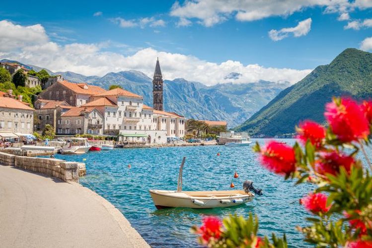 В Черногории начинается туристический сезон