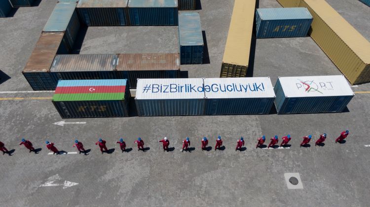 Bakı Limanı Respublika günü ilə əlaqədar maraqlı aksiya həyata keçirib - FOTO - VİDEO
