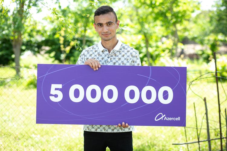 Azercell поздравил своего 5-ти миллионного абонента®  - ФОТО - ВИДЕО
