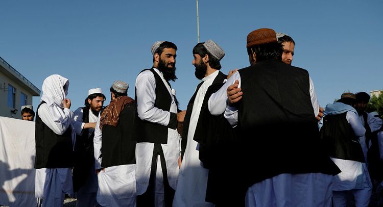 Afghan government releases 710 Taliban militants as fighting in country resumes
